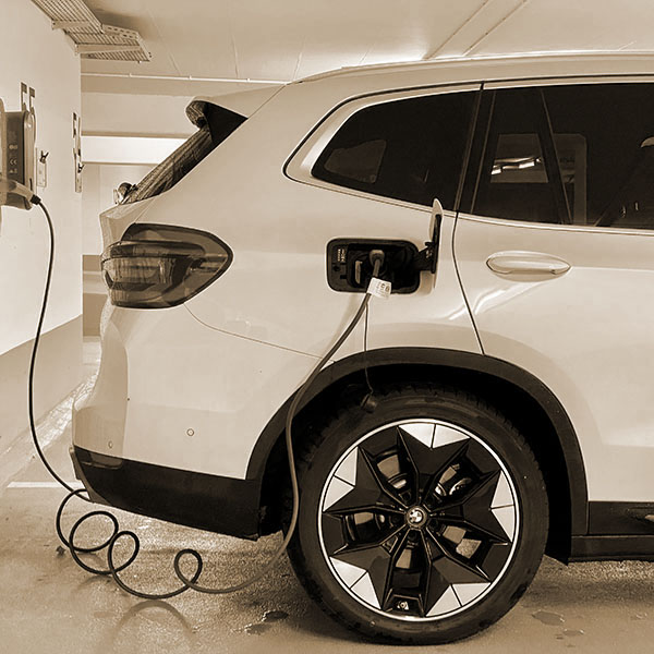 Installation borne de recharge voiture électrique particulier